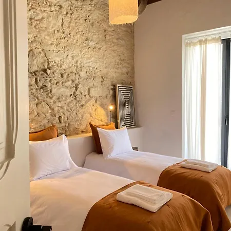 Casa Do Jogo * Dous Portos